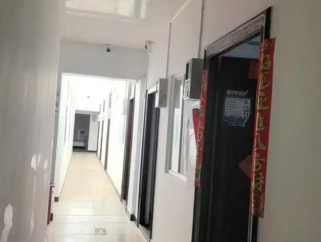 北京通州区宋庄镇厂库房，公寓出租