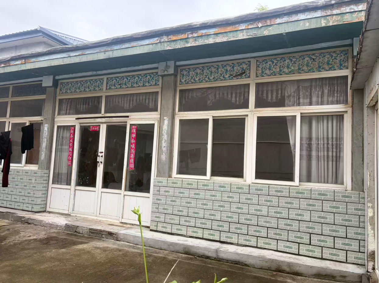房山窦店厂库房办公住宿房出租