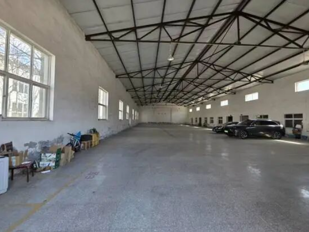 北京市顺义区仁和镇沙坨工业区1200平库房出租