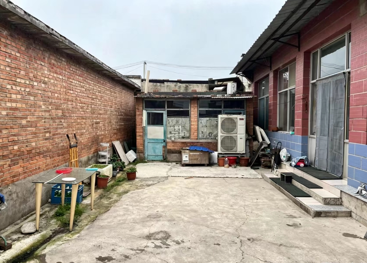 北京通州区宋庄镇独院出租